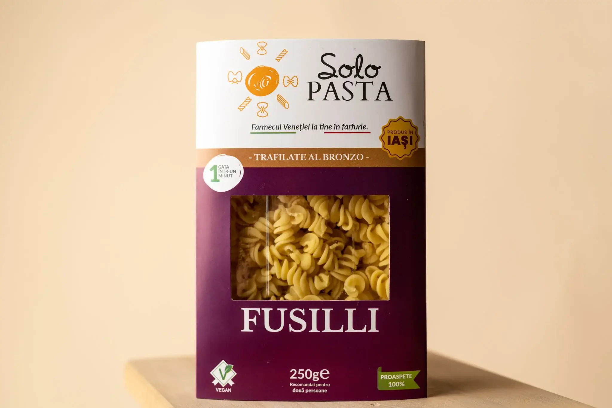 Solo Pasta — Packaging